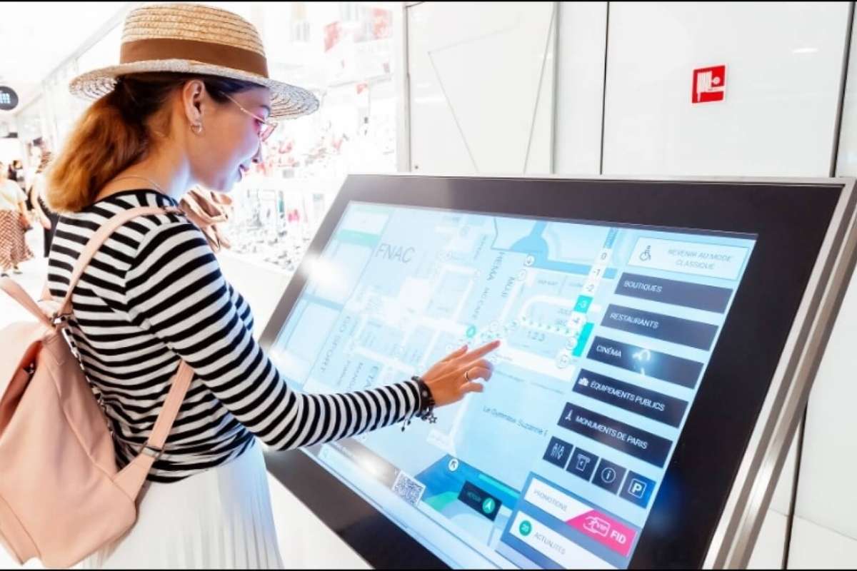 smart digital signage singapore